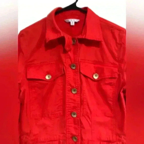Cabi Taylor Utility Ruffle Back Button Down
Jacket #727 Red Orange - Picture 6 of 14